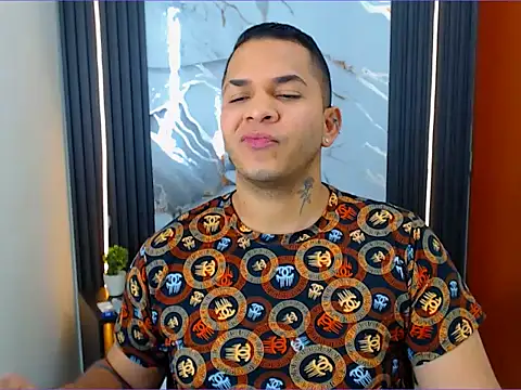 cristhian gamboa online show from July 9, 2026, 4:46 am