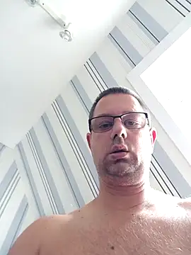 Snapshot of uni2025 chatting on July 10, 2026, 10:04 am uni2025 online show from July 10, 2026, 10:04 am