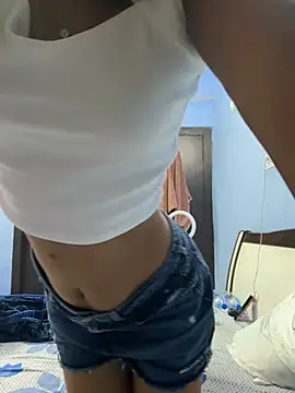 Snapshot of Muskan_alveera18 chatting on July 6, 2026, 3:58 pm Muskan alveera18 online show from July 6, 2026, 3:58 pm