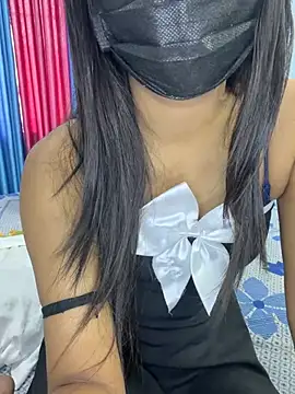 Snapshot of Muskan_alveera18 chatting on July 6, 2026, 7:59 am Muskan alveera18 online show from July 6, 2026, 7:59 am