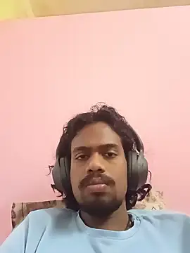Snapshot of Laxxy_Bnglr chatting on July 12, 2026, 12:28 pm Laxxy Bnglr online show from July 12, 2026, 12:28 pm