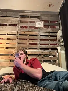 Drakeeestarr online show from July 15, 2026, 9:27 am