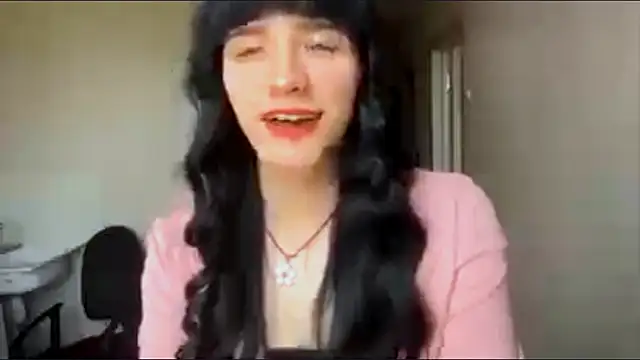 Snapshot of SoagAlexa chatting on June 30, 2026, 9:20 am SoagAlexa online show from June 30, 2026, 9:20 am