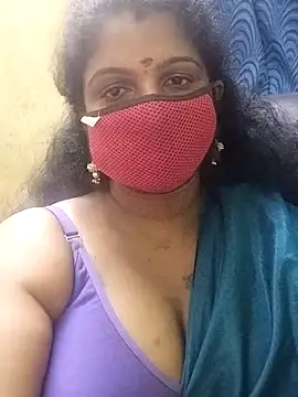 Snapshot of Poojitha-Queen chatting on July 9, 2026, 7:24 pm Poojitha-Queen online show from July 9, 2026, 7:24 pm