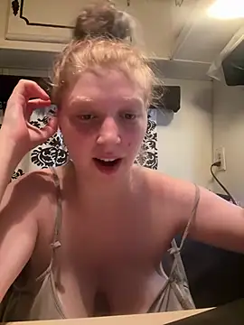 Snapshot of Tits645 chatting on July 4, 2026, 4:22 pm Tits645 online show from July 4, 2026, 4:22 pm