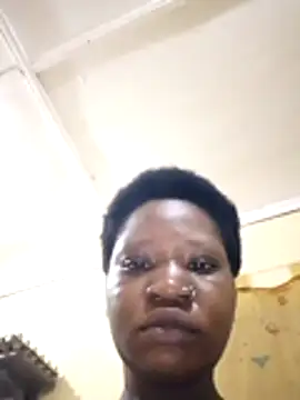 Queencybebs online show from July 4, 2026, 2:32 pm