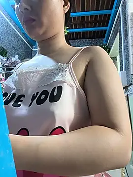 Snapshot of _miu__love_ chatting on July 1, 2026, 4:46 am miu love online show from July 1, 2026, 4:46 am