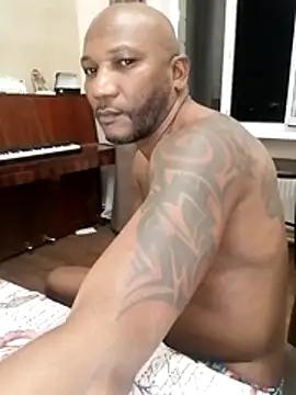 Snapshot of Choco_Man chatting on July 9, 2026, 8:41 pm Choco Man online show from July 9, 2026, 8:41 pm