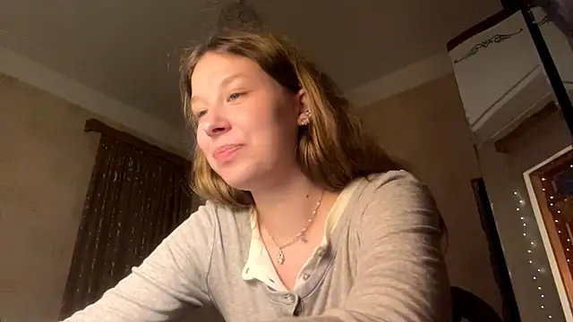 TarenOgilvie online show from July 12, 2026, 3:46 pm