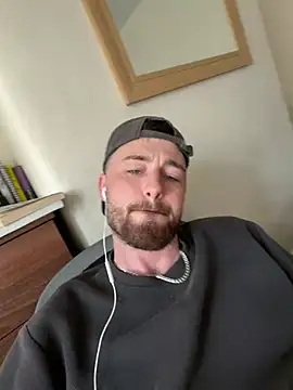 Snapshot of HelloFrankieboy chatting on July 25, 2026, 3:51 pm HelloFrankieboy online show from July 25, 2026, 3:51 pm