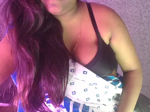 Snapshot of CutieMona chatting on July 3, 2026, 11:06 am CutieMona online show from July 3, 2026, 11:06 am