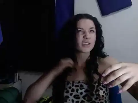 Daniela nam online show from July 4, 2026, 3:27 pm