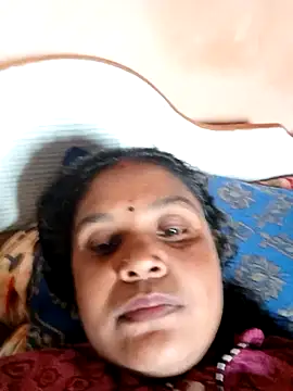 Snapshot of Divya_ranii chatting on July 4, 2026, 6:20 am Divya ranii online show from July 4, 2026, 6:20 am