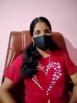 Snapshot of tamil_peenqueen chatting on July 8, 2026, 4:46 am tamil peenqueen online show from July 8, 2026, 4:46 am