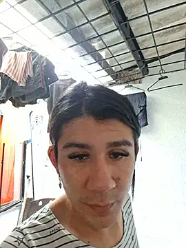 SiennaNoirXX online show from July 16, 2026, 3:09 pm