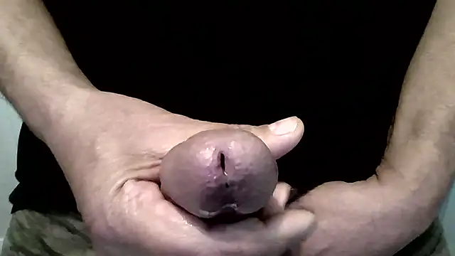 Snapshot of scruffysnack chatting on July 20, 2026, 4:09 pm scruffysnack online show from July 20, 2026, 4:09 pm