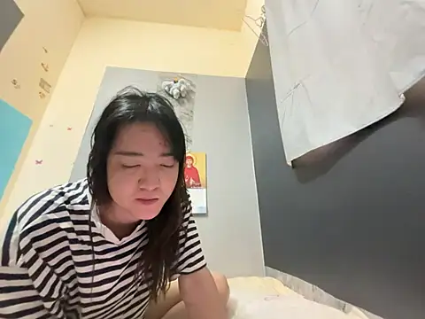Snapshot of topofanAngel chatting on July 7, 2026, 9:13 am topofanAngel online show from July 7, 2026, 9:13 am