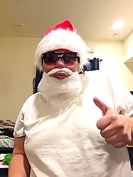 Snapshot of Show907 chatting on December 21, 2025, 4:30 pm Show907 online show from December 21, 2025, 4:30 pm