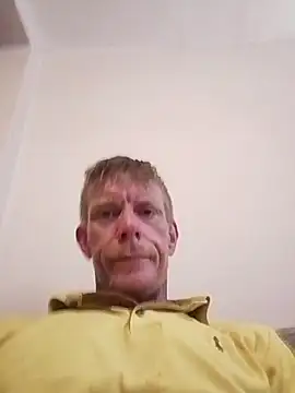 Snapshot of mr_candy1986 chatting on July 8, 2026, 1:56 pm mr candy1986 online show from July 8, 2026, 1:56 pm