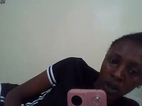 Snapshot of sexy_karah chatting on July 13, 2026, 10:36 am sexy karah online show from July 13, 2026, 10:36 am