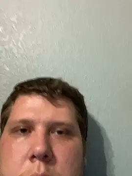 Snapshot of Eric_23_23 chatting on July 5, 2026, 4:19 am Eric 23 23 online show from July 5, 2026, 4:19 am