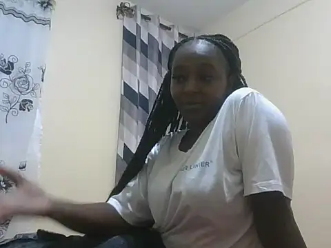 Snapshot of Pretty_girrll chatting on July 5, 2026, 2:13 pm Pretty girrll online show from July 5, 2026, 2:13 pm