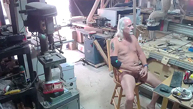 Snapshot of AncientCowboyStud chatting on July 30, 2026, 6:18 pm AncientCowboyStud online show from July 30, 2026, 6:18 pm
