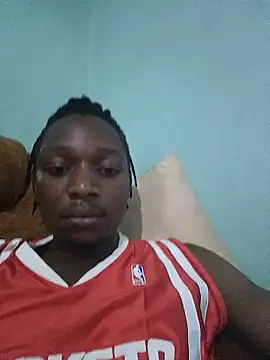 Snapshot of giftelvis254 chatting on July 15, 2026, 12:23 pm giftelvis254 online show from July 15, 2026, 12:23 pm