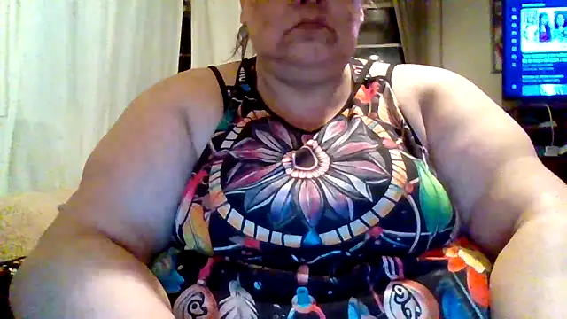 Snapshot of Milfcerda chatting on May 29, 2026, 6:08 am Milfcerda online show from May 29, 2026, 6:08 am