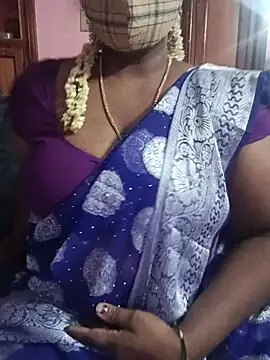 Snapshot of Tamil-lakhmi chatting on July 22, 2026, 6:15 am Tamil-lakhmi online show from July 22, 2026, 6:15 am