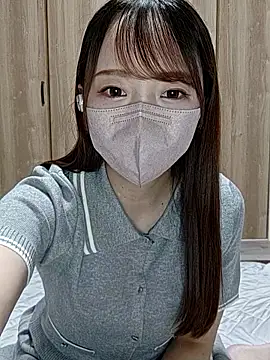hazuki 7777 online show from July 14, 2026, 4:28 am