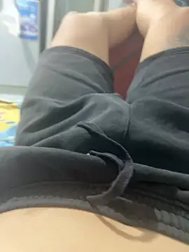 Snapshot of traiidamdang chatting on July 9, 2026, 11:53 am traiidamdang online show from July 9, 2026, 11:53 am