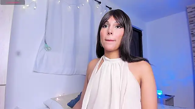 liia  collins online show from July 13, 2026, 7:13 pm