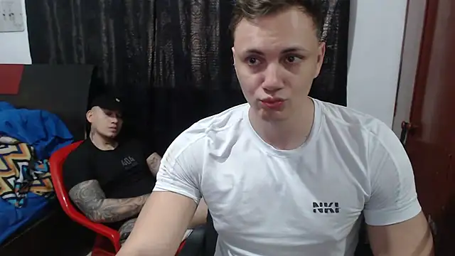 Snapshot of kike_energy chatting on September 25, 2025, 7:42 pm kike energy online show from September 25, 2025, 7:42 pm