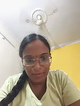 Snapshot of telugu_harika chatting on July 10, 2026, 12:16 pm telugu harika online show from July 10, 2026, 12:16 pm