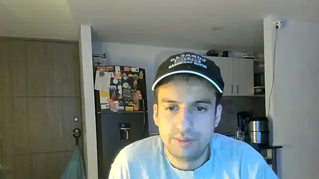 iammateo99 online show from July 16, 2026, 9:06 am