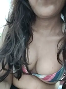 Snapshot of komal_sexy45 chatting on July 31, 2026, 11:42 am komal sexy45 online show from July 31, 2026, 11:42 am