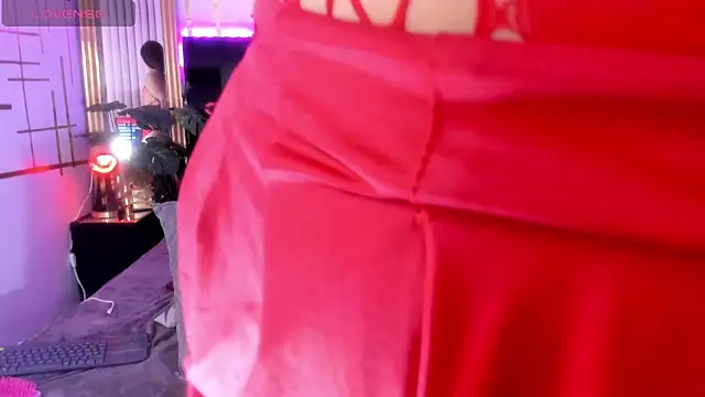 isabelleandbrand online show from April 15, 2026, 1:26 pm