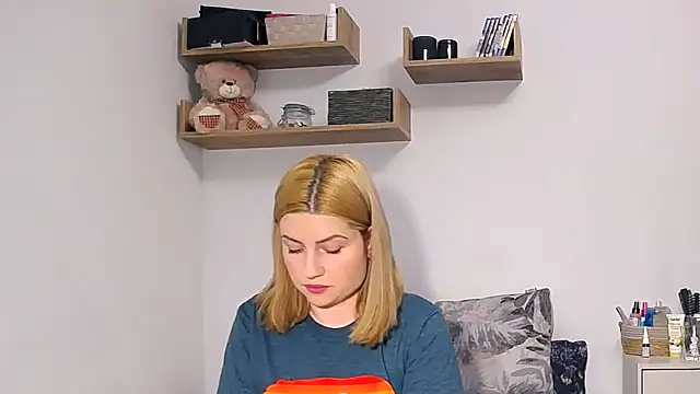 alisenties online show from February 13, 2026, 3:45 pm