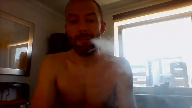 Cubinho79 b online show from July 27, 2026, 12:01 pm