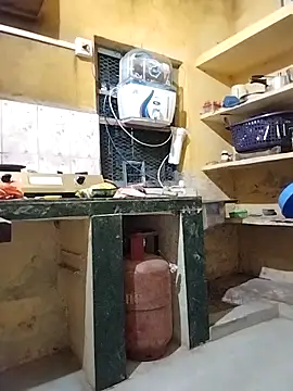 krvinay39 online show from April 5, 2026, 6:14 pm