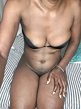 SexyBootyAlien online show from August 9, 2026, 2:41 am