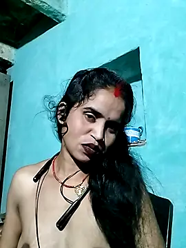Simran Love143 online show from July 21, 2026, 3:35 pm