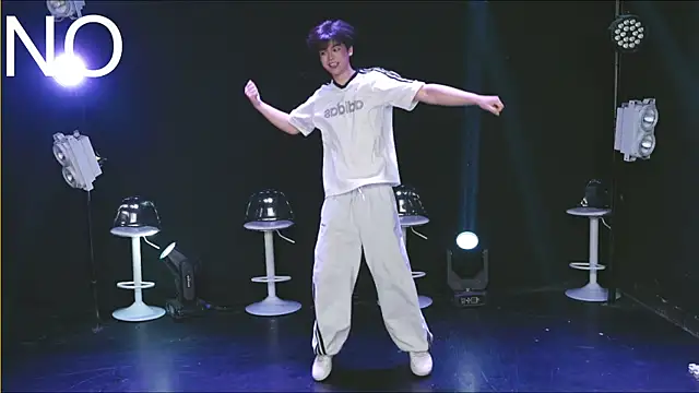 Snapshot of Dance-Teacher chatting on July 21, 2026, 5:31 am Dance-Teacher online show from July 21, 2026, 5:31 am
