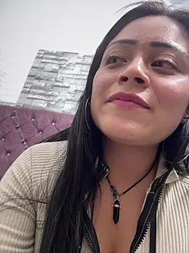 gabriela grace online show from December 16, 2025, 10:25 pm