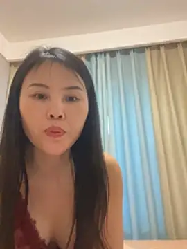 Yuhe-ss online show from July 24, 2026, 8:21 am