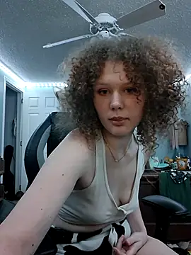 Snapshot of MaddieBoo1 chatting on July 22, 2026, 3:08 am MaddieBoo1 online show from July 22, 2026, 3:08 am