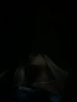 riri brunnete online show from May 21, 2026, 4:32 am