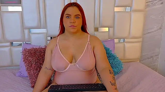 Snapshot of Sofiaa_Rivera chatting on July 24, 2026, 8:16 pm Sofiaa Rivera online show from July 24, 2026, 8:16 pm