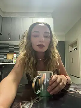 MoonGirls31 online show from July 27, 2026, 8:16 pm